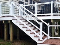 <b>White Washington Vinyl Railing with Glass Pickets 2</b>